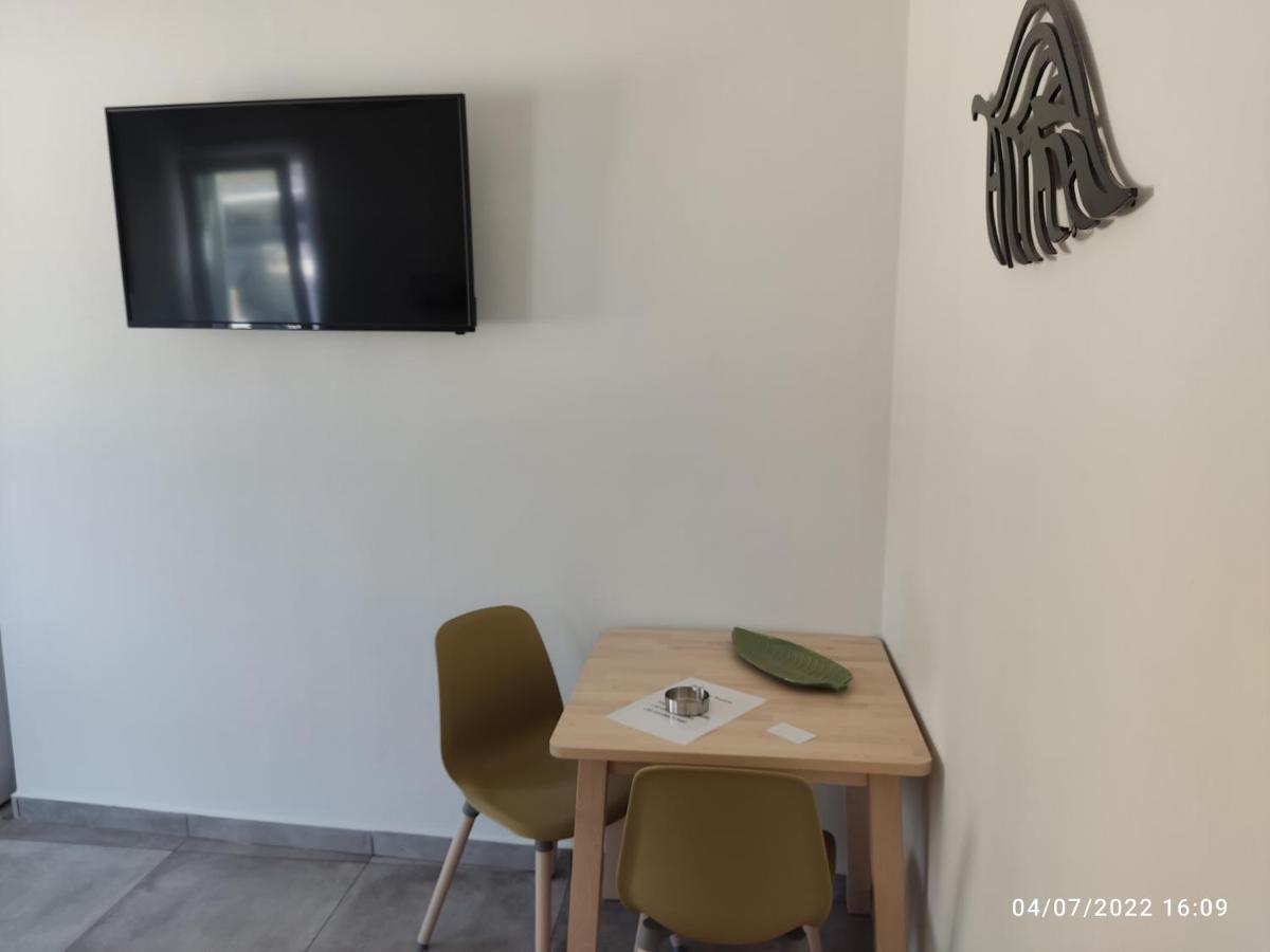 Smyrnis Apartments Ermupoli Zewnętrze zdjęcie