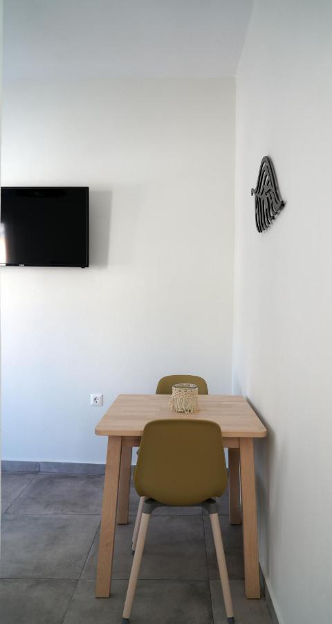 Smyrnis Apartments Ermupoli Zewnętrze zdjęcie